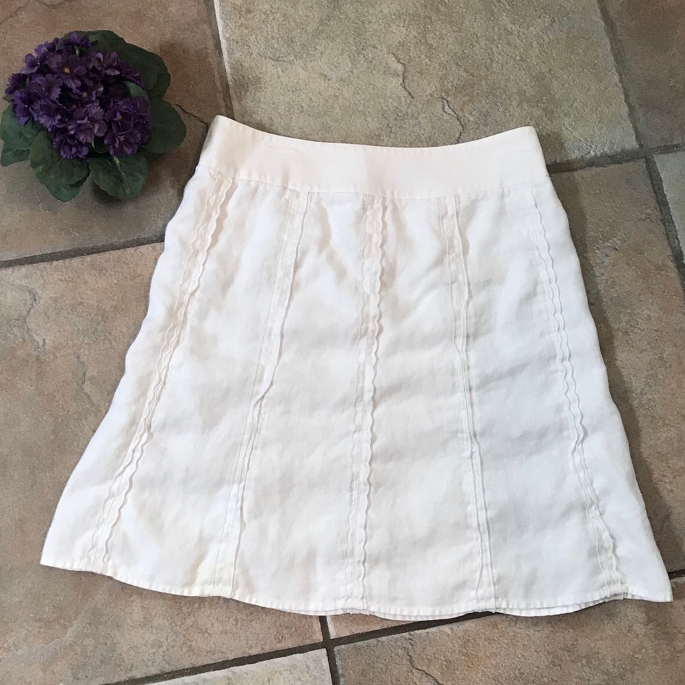 🌺 Beautiful White Linen Skirt 🌺
